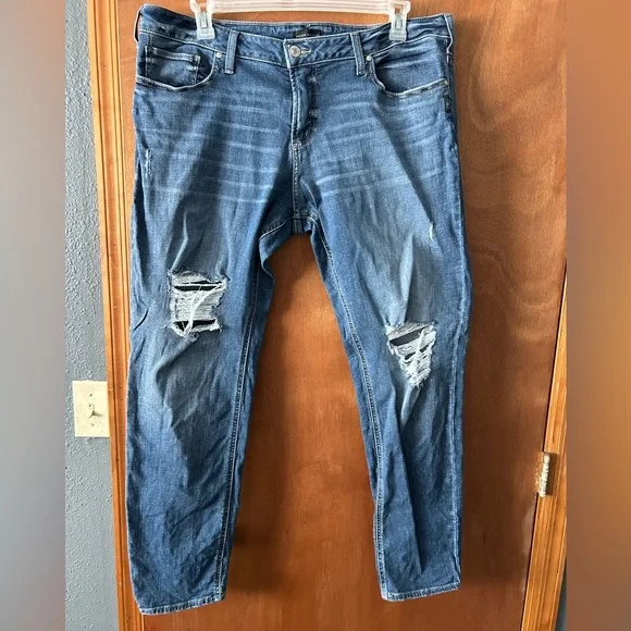 Silver Jeans Classic Boyfriend Blue Denim - Picture 1 of 5